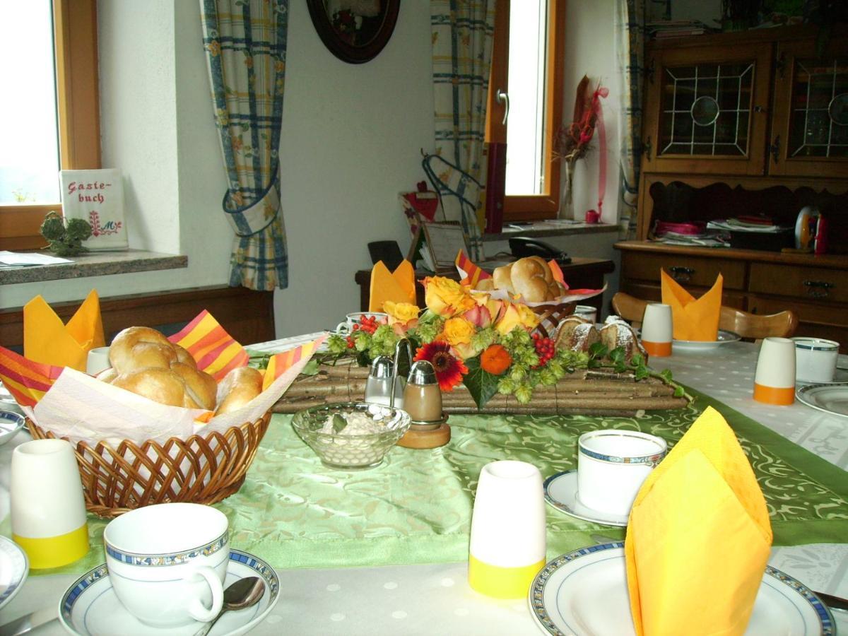 Bed and Breakfast Maiburger Thalgau Exterior foto